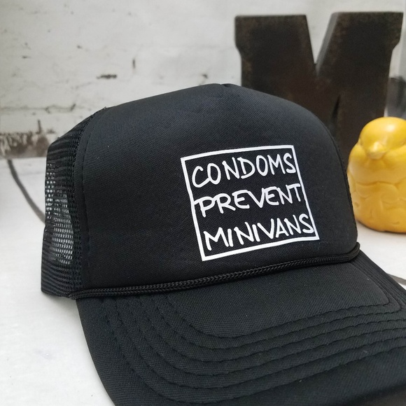 Trucker Hat Black - Picture 4 of 6